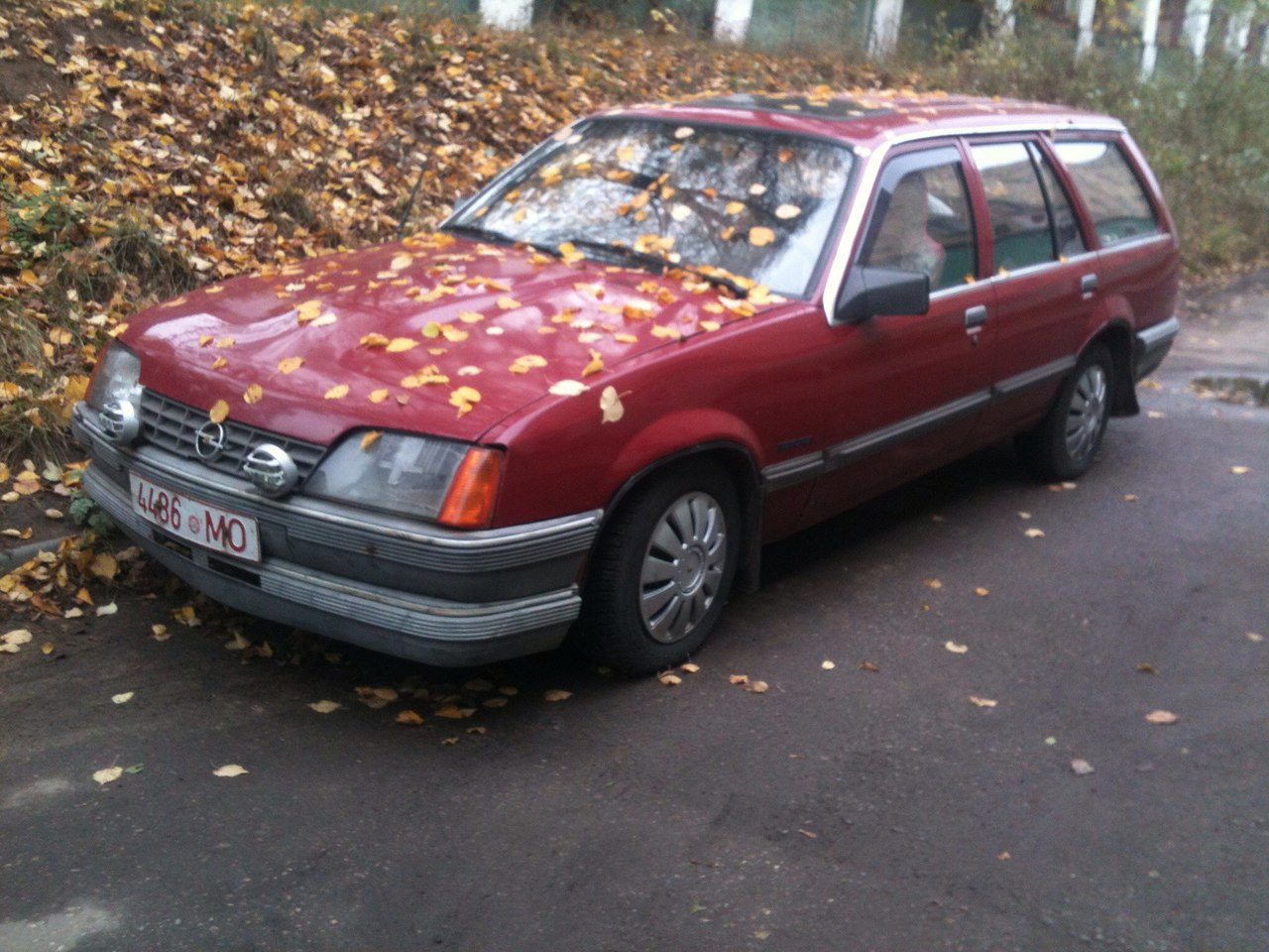 Opel Rekord 1982