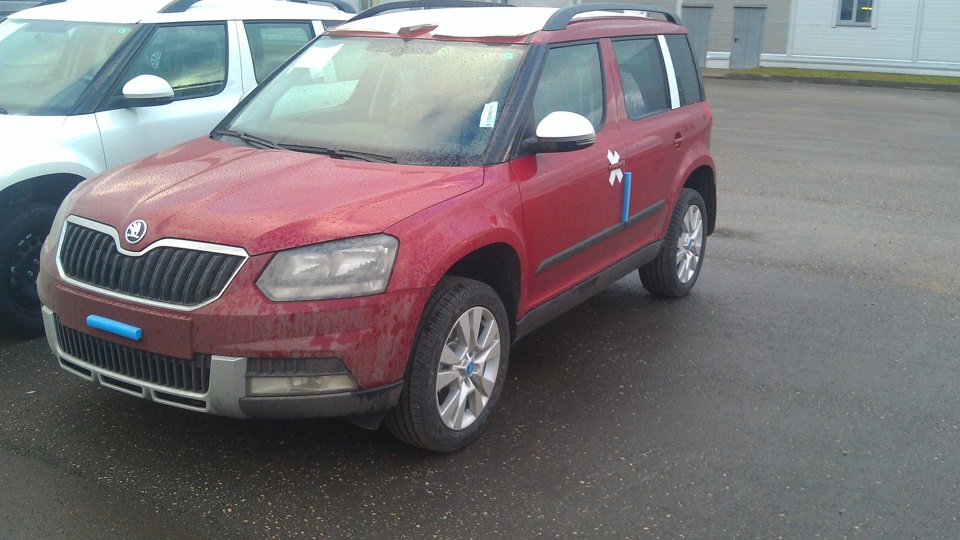 Skoda Yeti Красный "Rubi" 1.4 ТУРБО