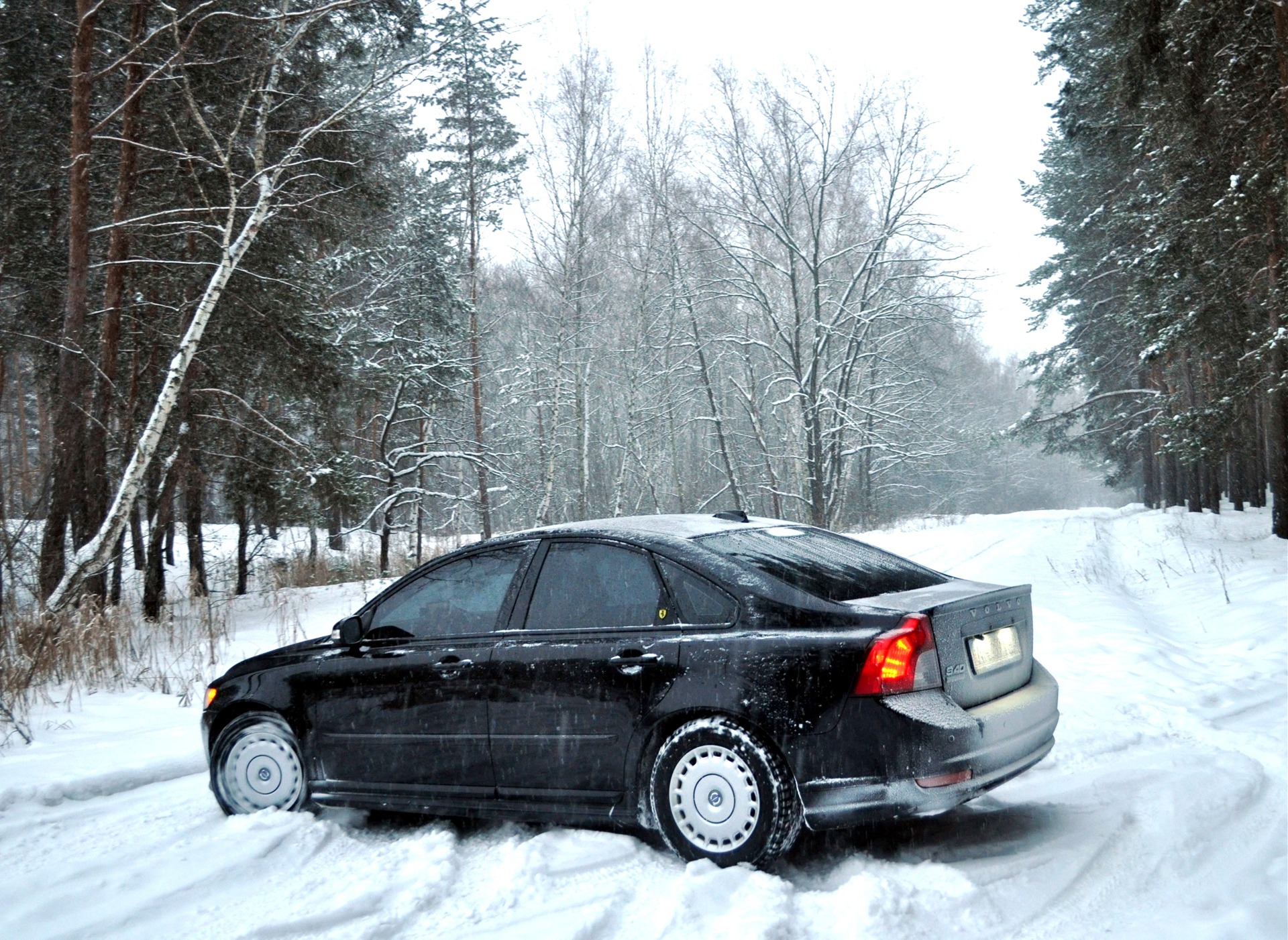 Фото зима 40. Вольво s40 зима. Volvo s80 Winter. Дорожный просвет Вольво с40. Дорожный просвет Вольво s40 2008.