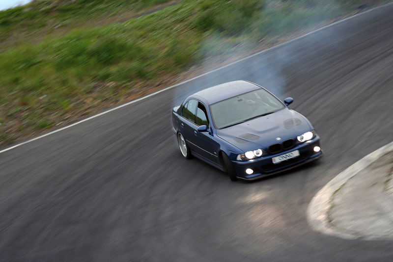 Отзыв владельца BMW M5 (E39) — шины. 