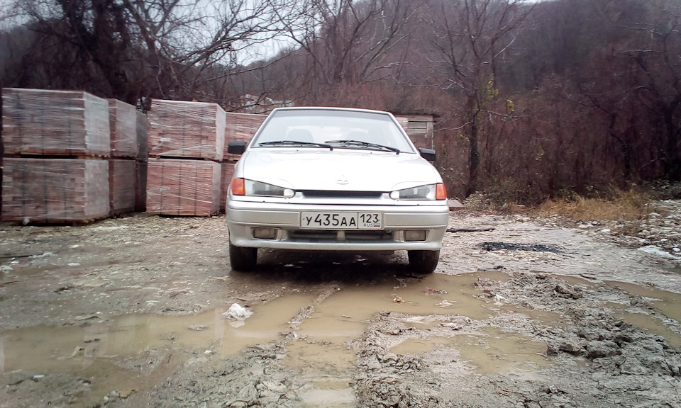 Капот "бед бой" ? — Lada 2114, 1,6 л, 2008 года | стайлинг | DRIVE2