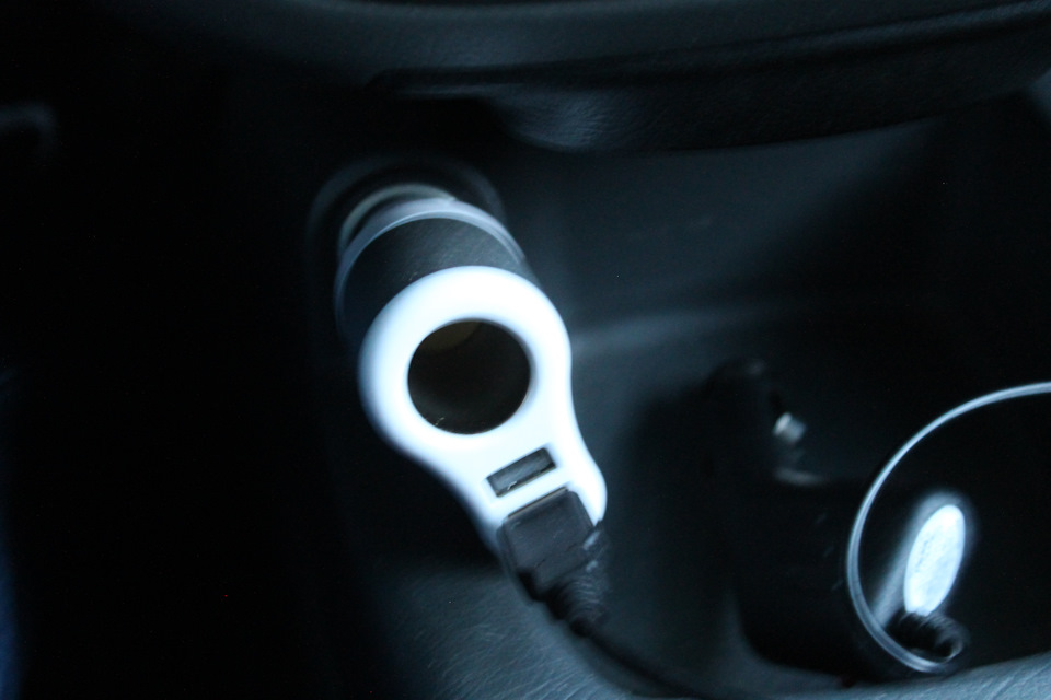 Зарядник от прикуривателя — ЗАЗ Chance, 1,3 л, 2009 года | аксессуары ...