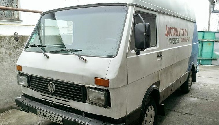 Машины херсонская область. Volkswagen lt28 1990. Фольксваген ЛТ 1976. Машина Фольксваген ЛТ 28. Volkswagen lt 28 заброшенный.