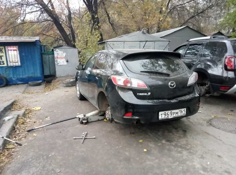 Первым делом… — Mazda 3 (2G) BL, 1,6 л, 2012 года | аксессуары | DRIVE2