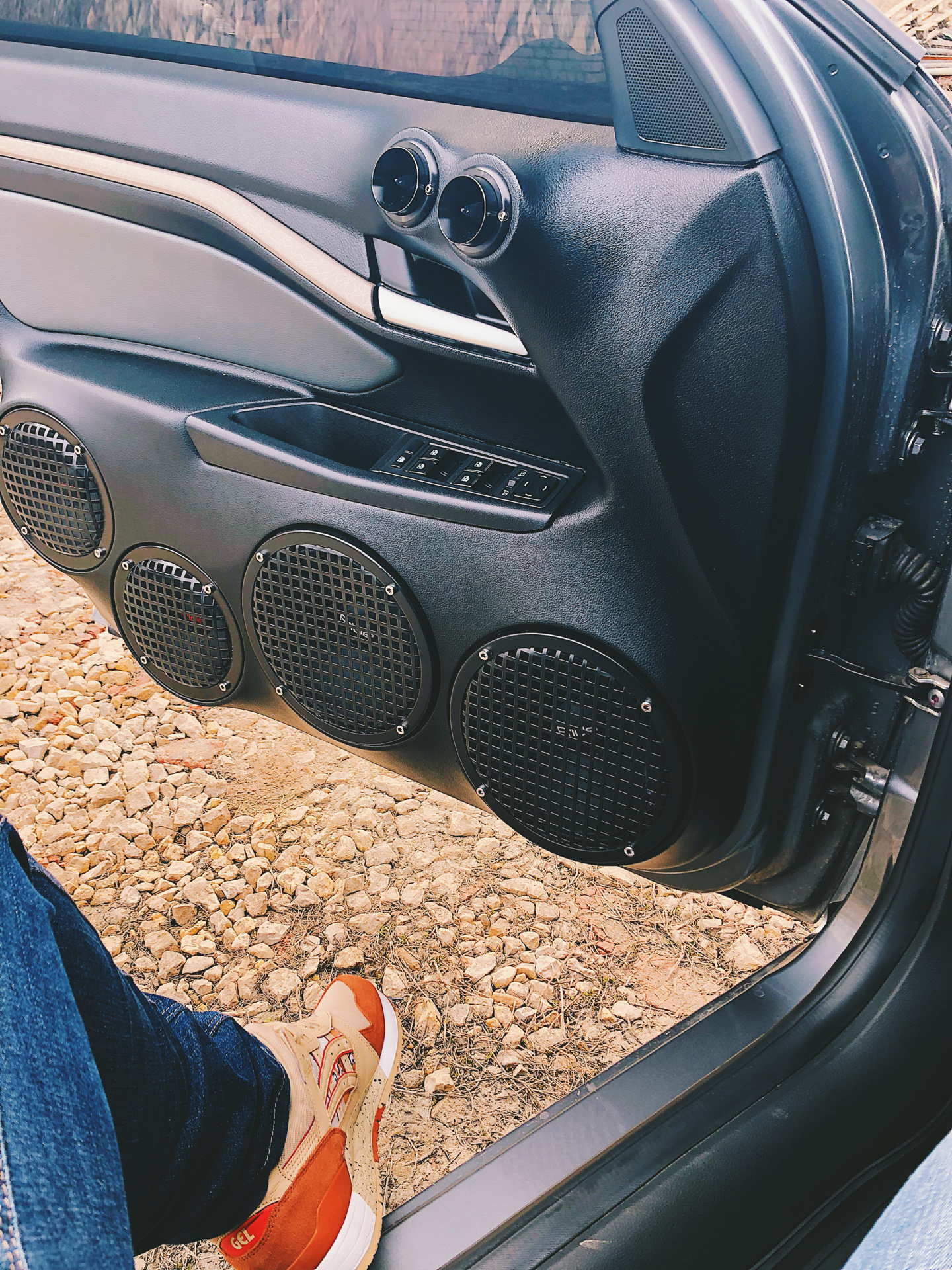 Дверная карта веста автозвук