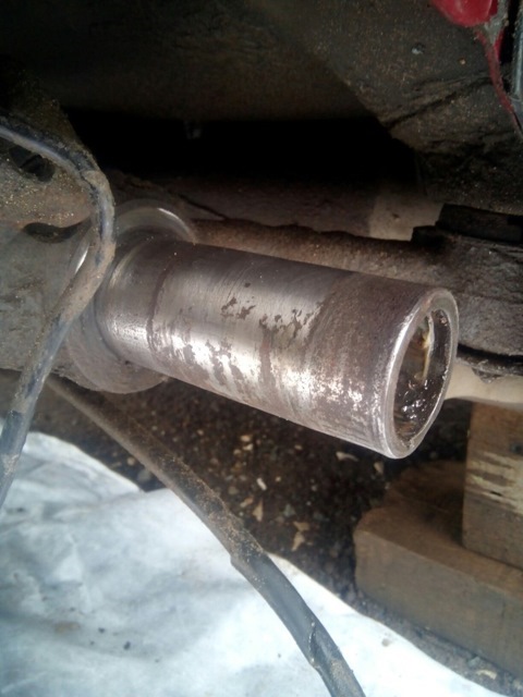 мертвый палец. впадины, ржа, канавы, зазубрины, общий износ — Peugeot 206