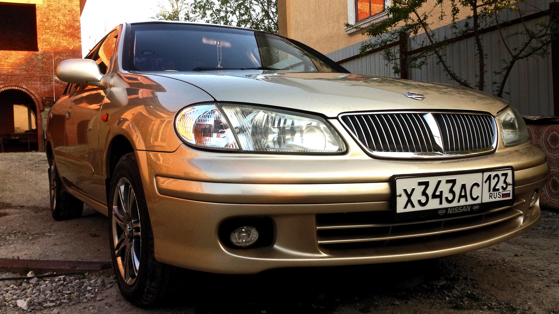 N 2001 n 2001