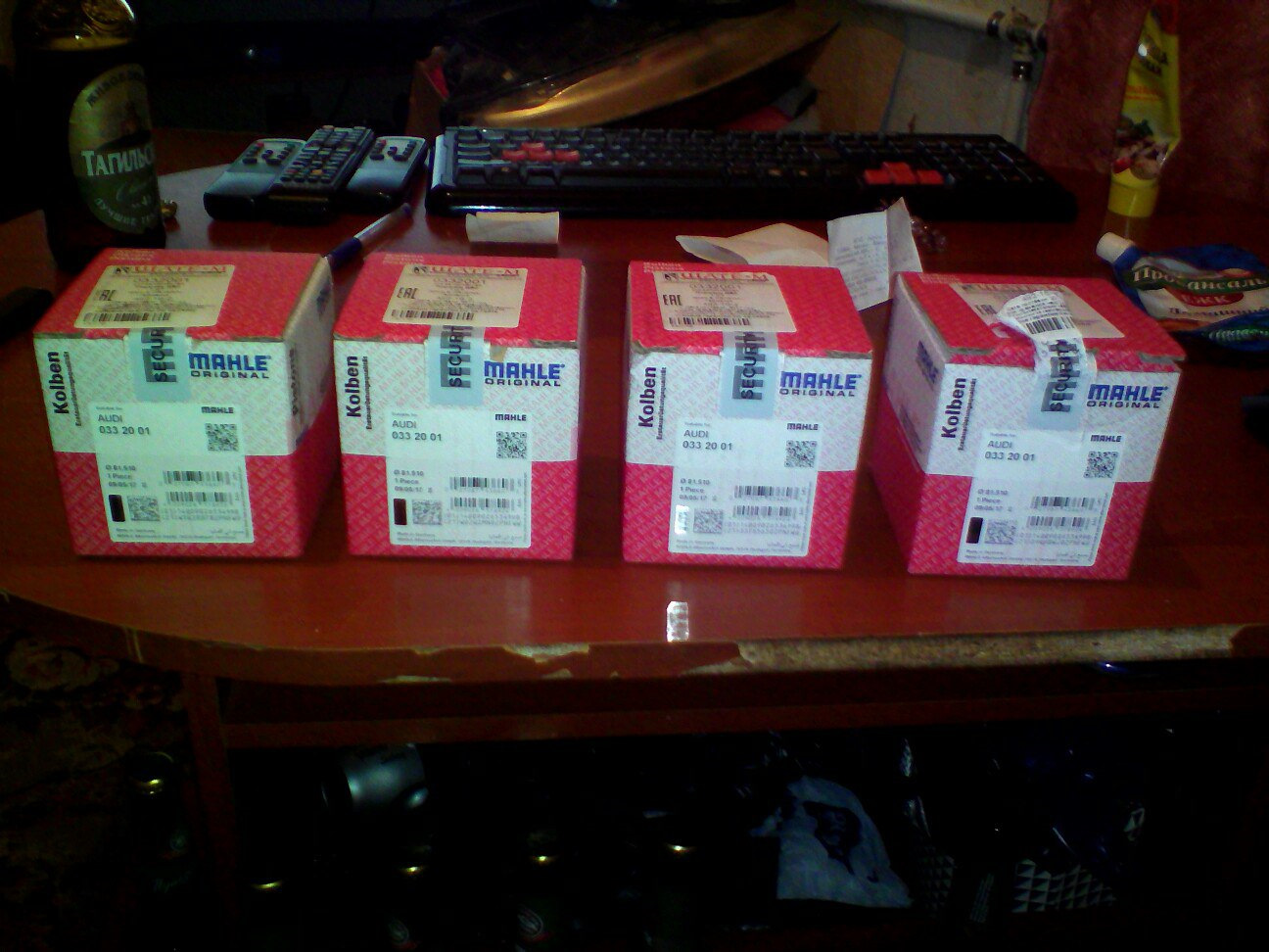 0 033 20. 33. 20 08. 0 033 20. Mahle 0332000 поршень.