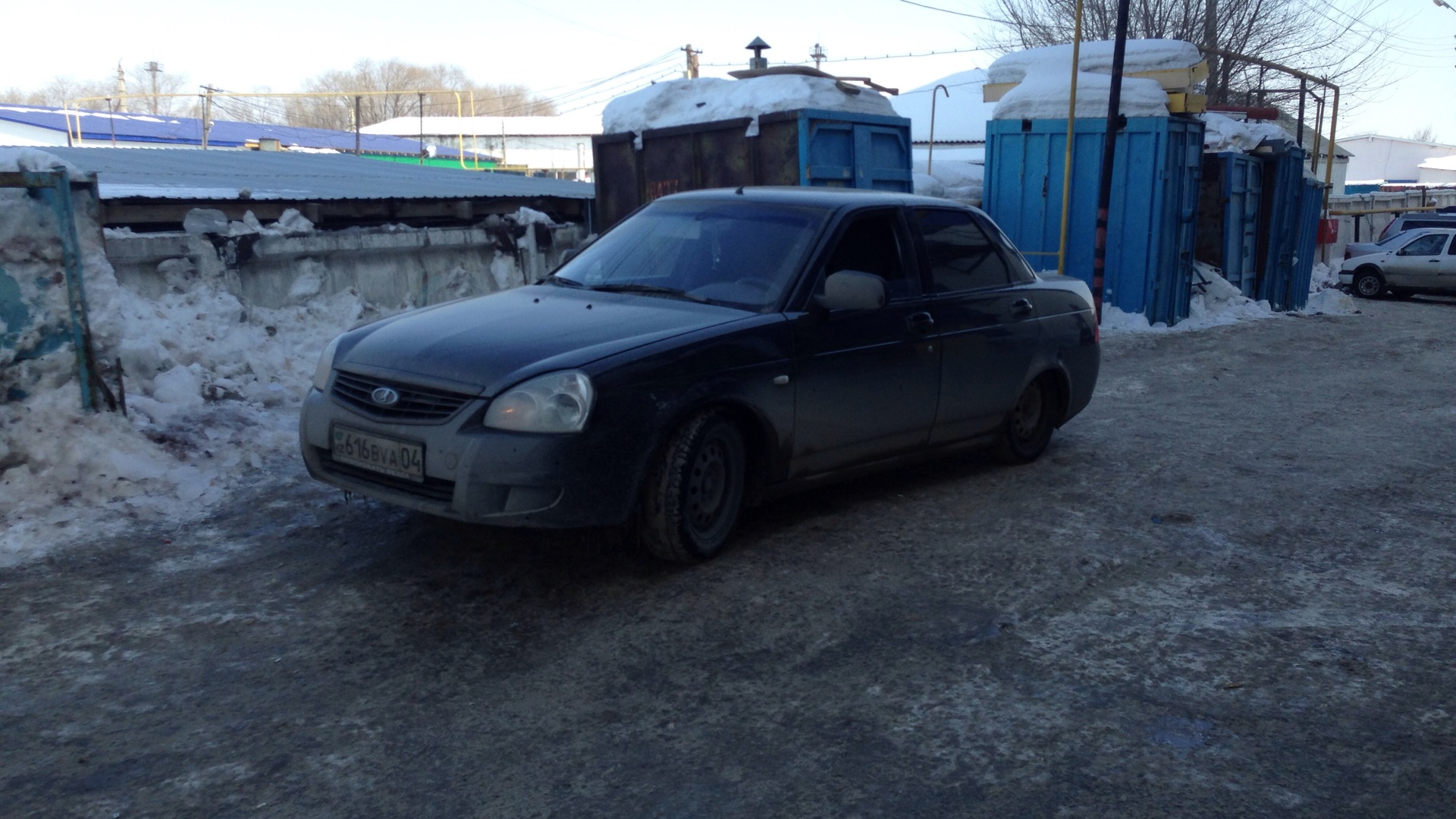 Lada Приора седан 1.6 бензиновый 2012 | В меру заниженная на DRIVE2