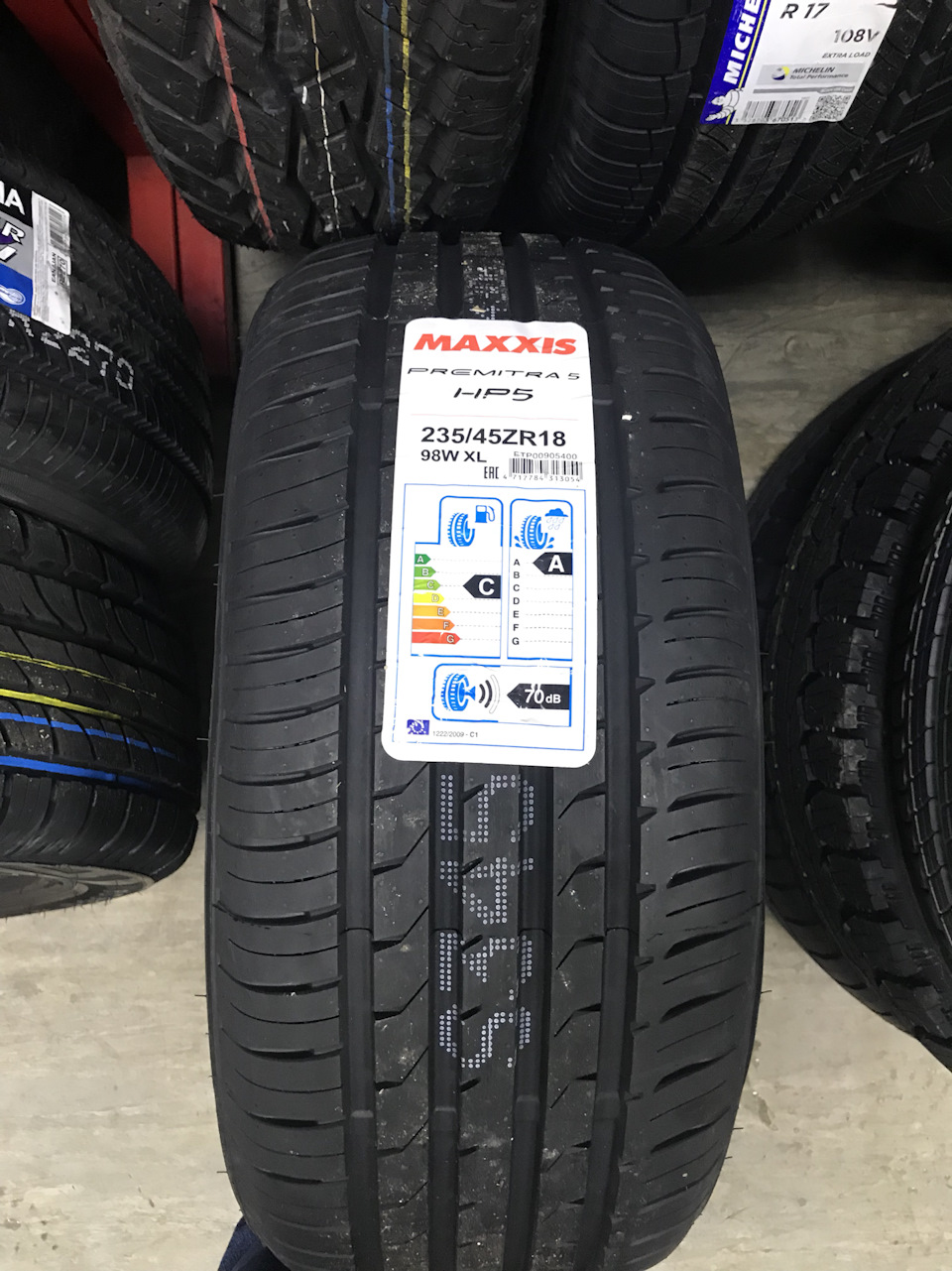 Резина 235/45 R18 — Ford Mondeo IV, 2,3 л, 2010 года | шины | DRIVE2