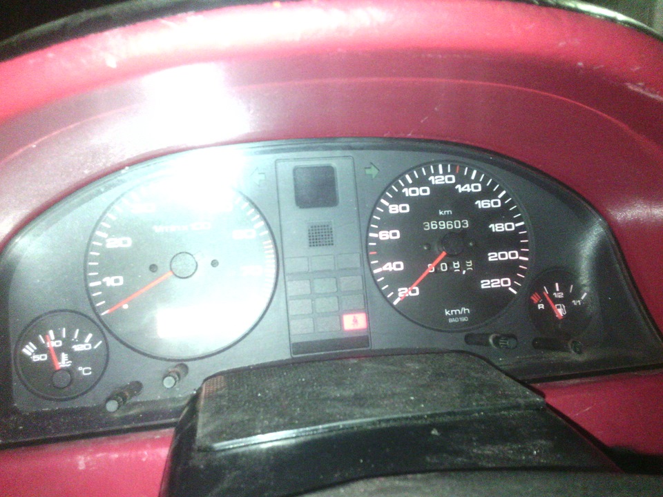 ремонт пропайка приборной панели — Audi 80 (B3), 1,8 л, 1989 года ...