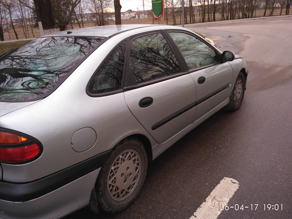 Фото в бортжурнале Renault Laguna I