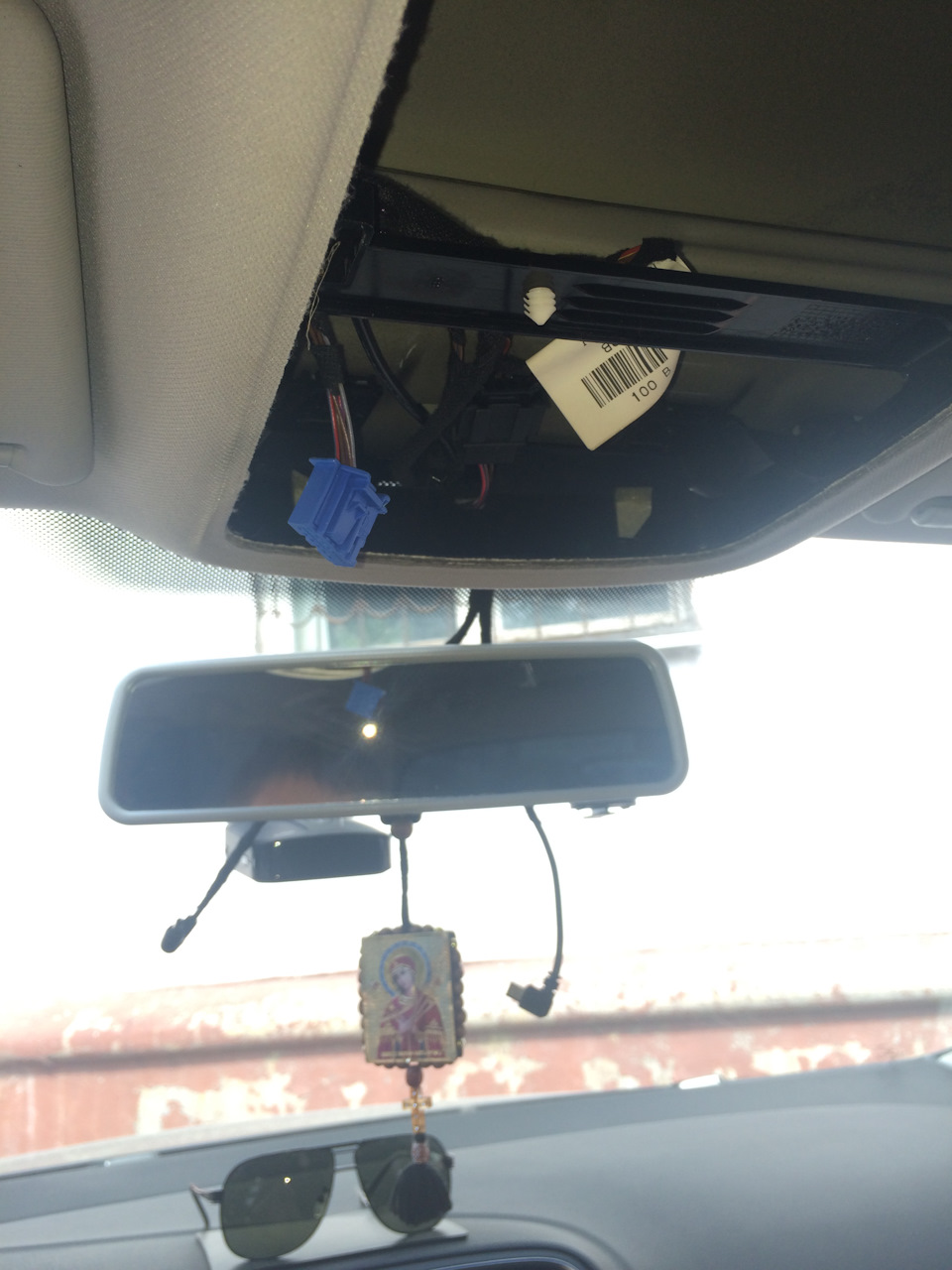 Подключение радар-детектора — Volkswagen Golf Mk6, 1,6 л, 2012 года ...