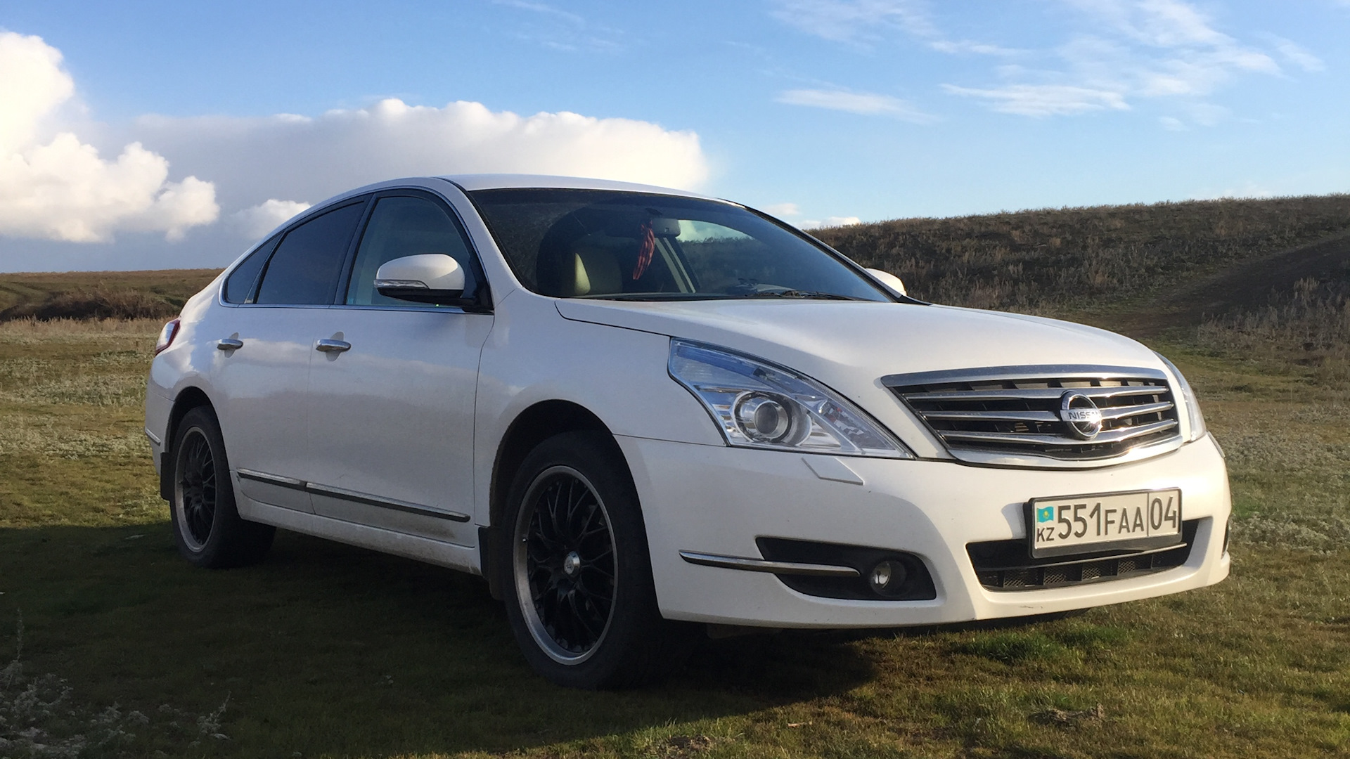 Nissan Teana (J32) 2.5 бензиновый 2013 | White-on-White на DRIVE2