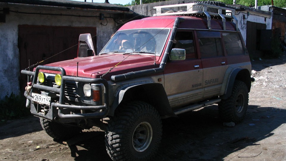 Р’РµР·РґРµС…РѕРґ Nissan Patrol