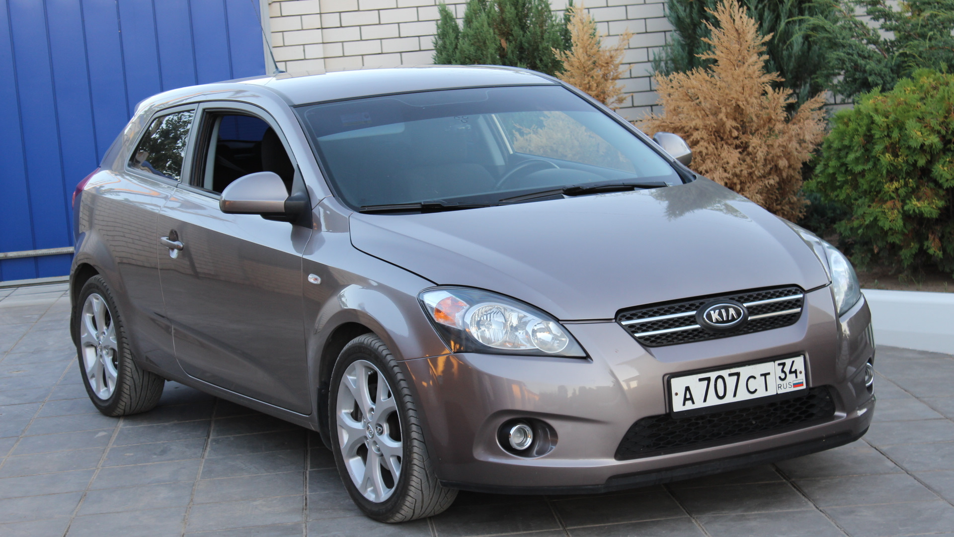 Kia Ceed РєСѓРїРµ 2008