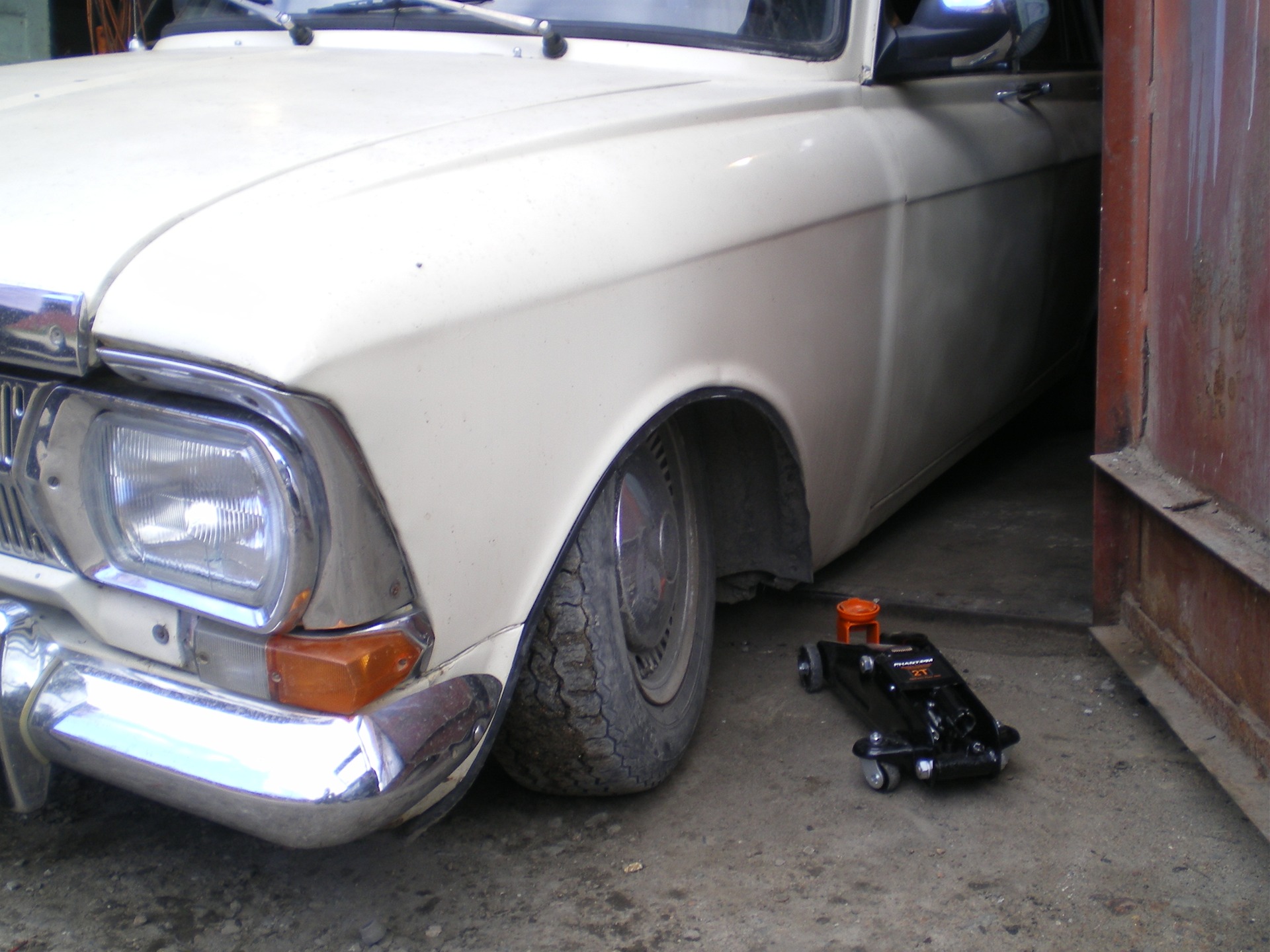 Смена рулевого редуктора + мелкое событие — ИЖ Москвич 412, 1,8 л, 1991 ...