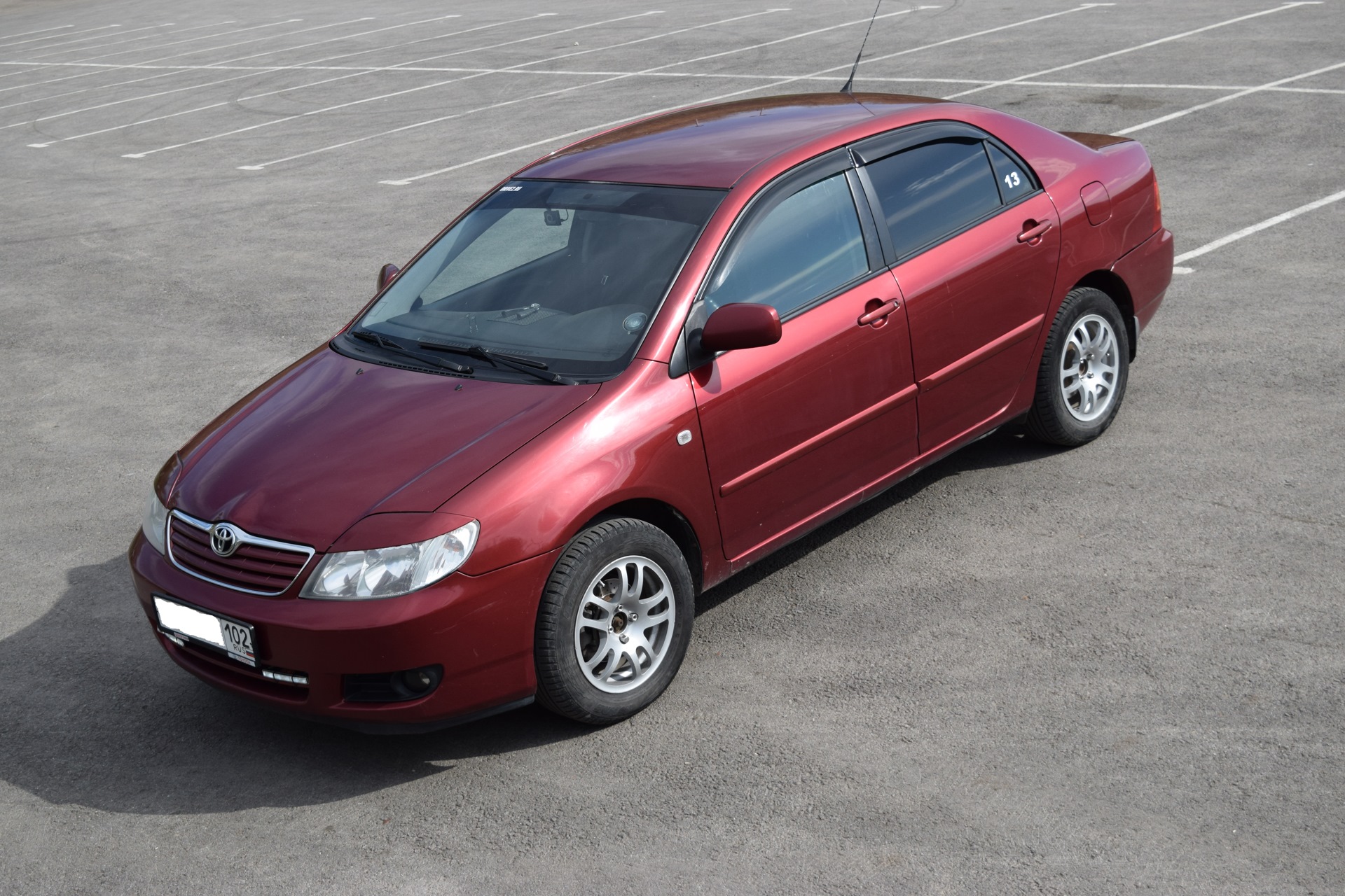 Toyota 2006. Toyota Corolla 2006. Тойота Королла 2006 года. Тойота Королла 2004 красная. Toyota Corolla 2006 хэтчбек 1.4 benzina.