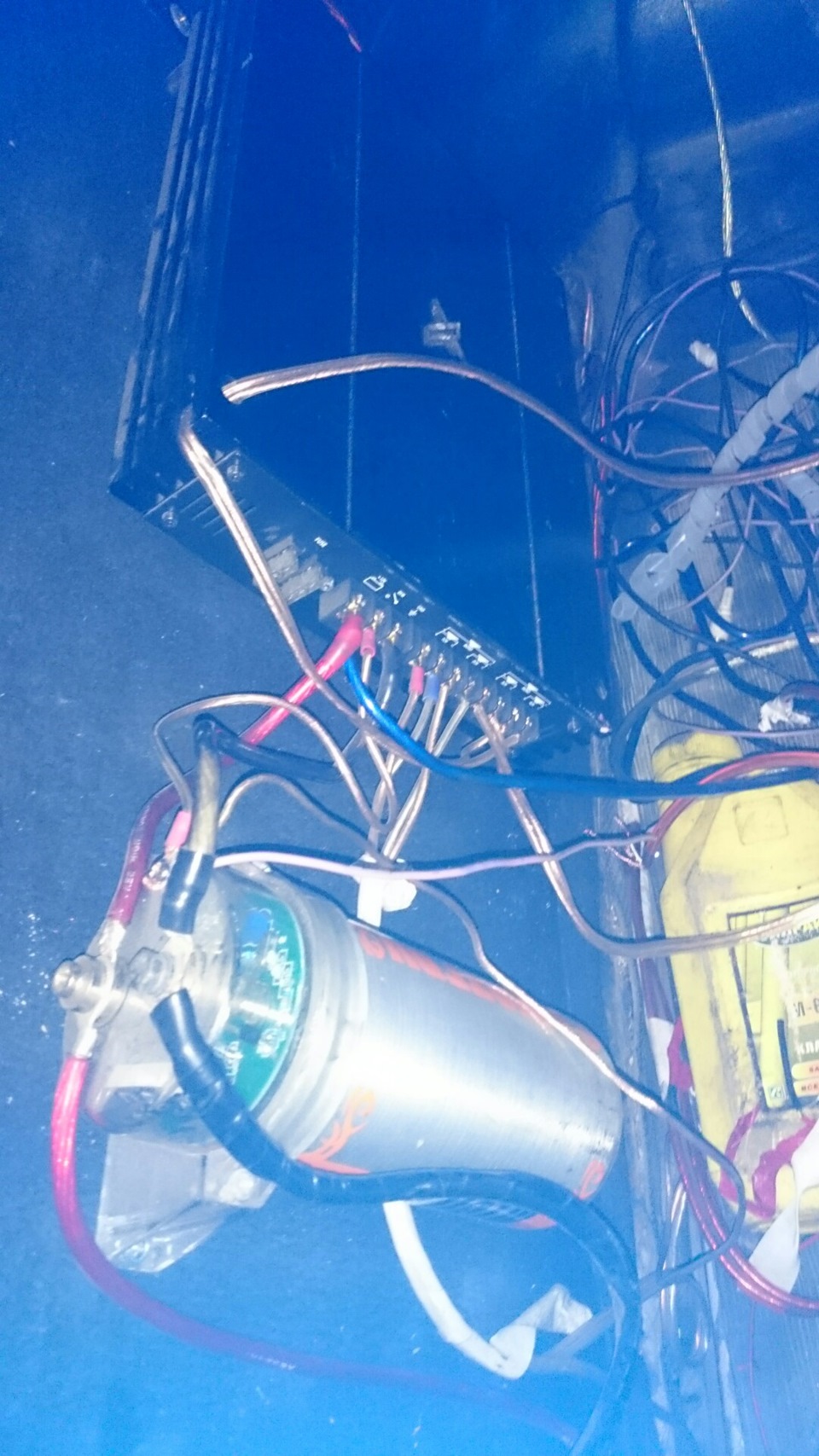 Новый мафон — Lada 21041, 1,6 л, 2007 года | автозвук | DRIVE2