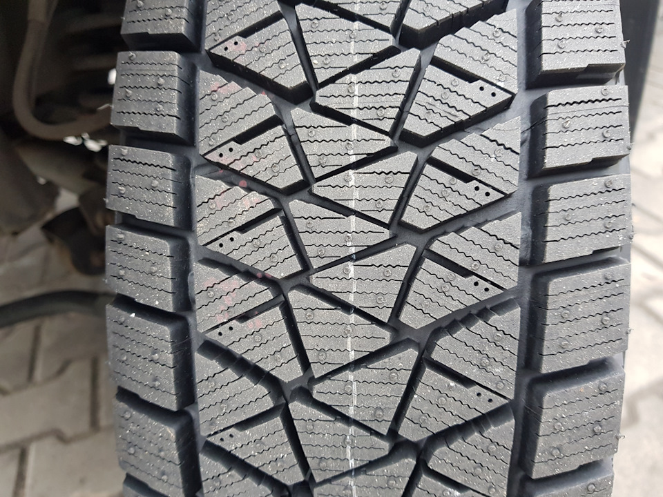 Bridgestone blizzak dm