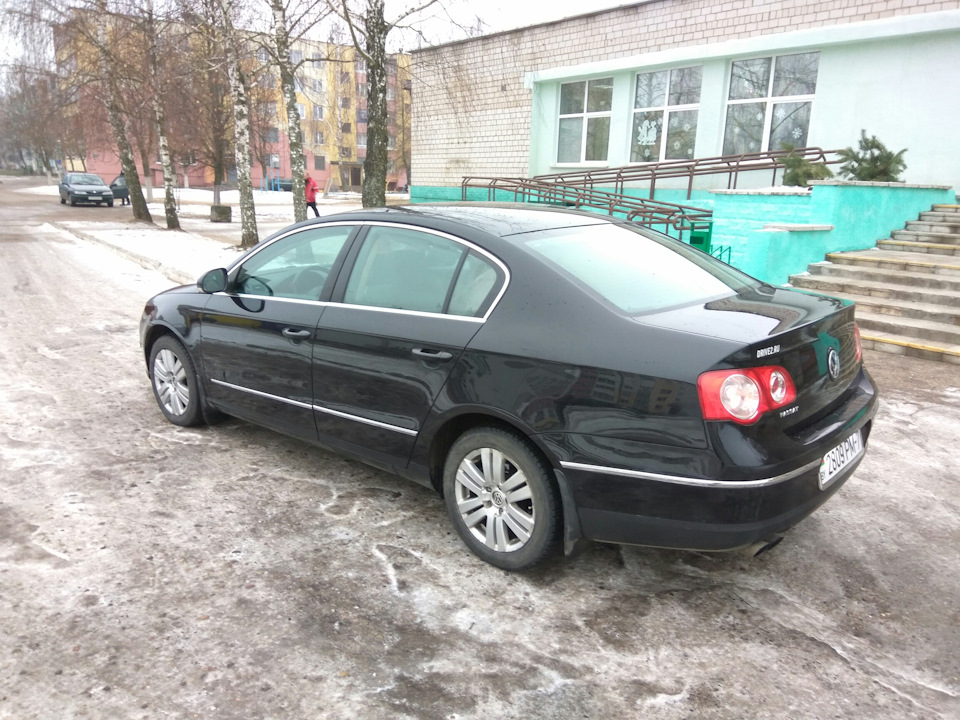 Поставил брызговик — Volkswagen Passat B6, 1,8 л, 2008 года | мойка ...