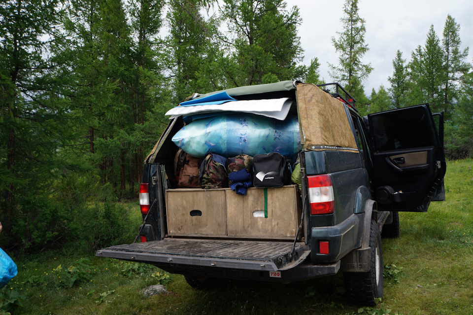 Снова сборы, впихиваем невпихиваемое! И едем дальше — УАЗ Pickup
