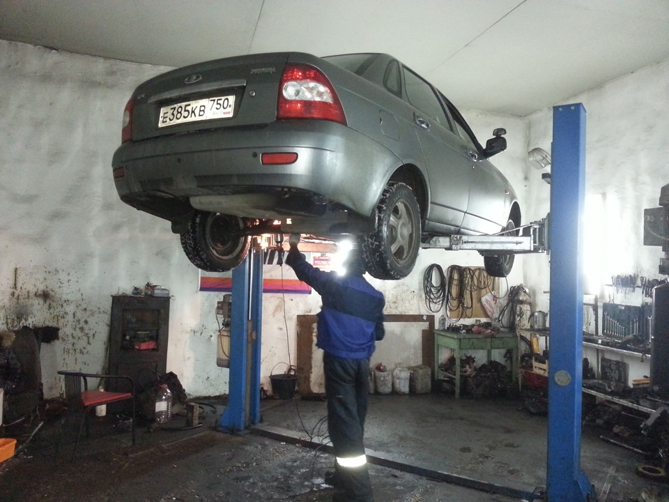 Отвалился глушитель — Lada Приора седан, 1,6 л, 2009 года | поломка ...