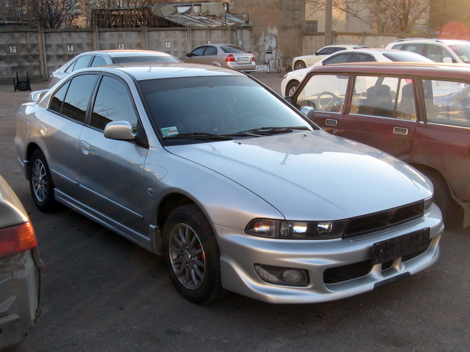 Митсубиси галант характеристики. Мицубиси Галант 8. Mitsubishi Galant Sport. Митсубиси Галант 8 Виенто. Mitsubishi Galant gt.