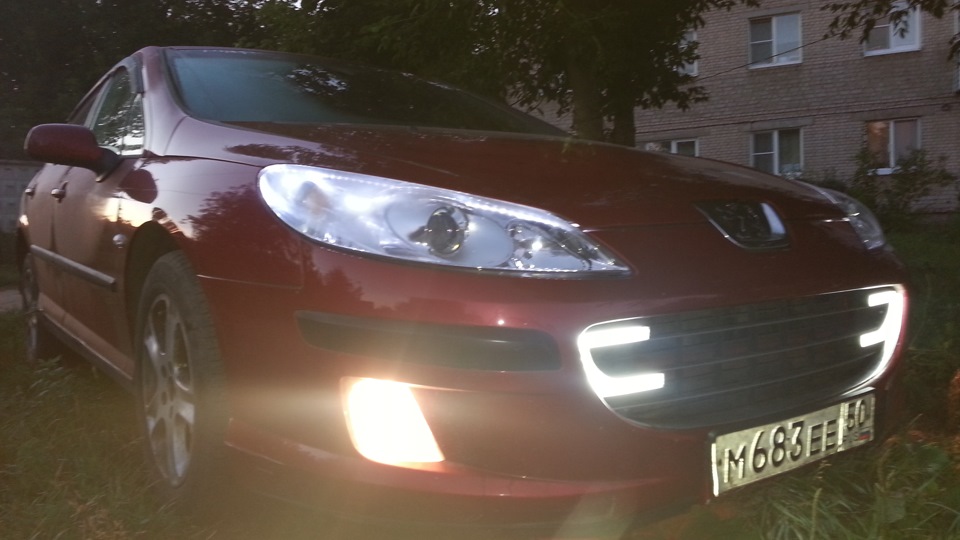 ангельские глазки на peugeot 407