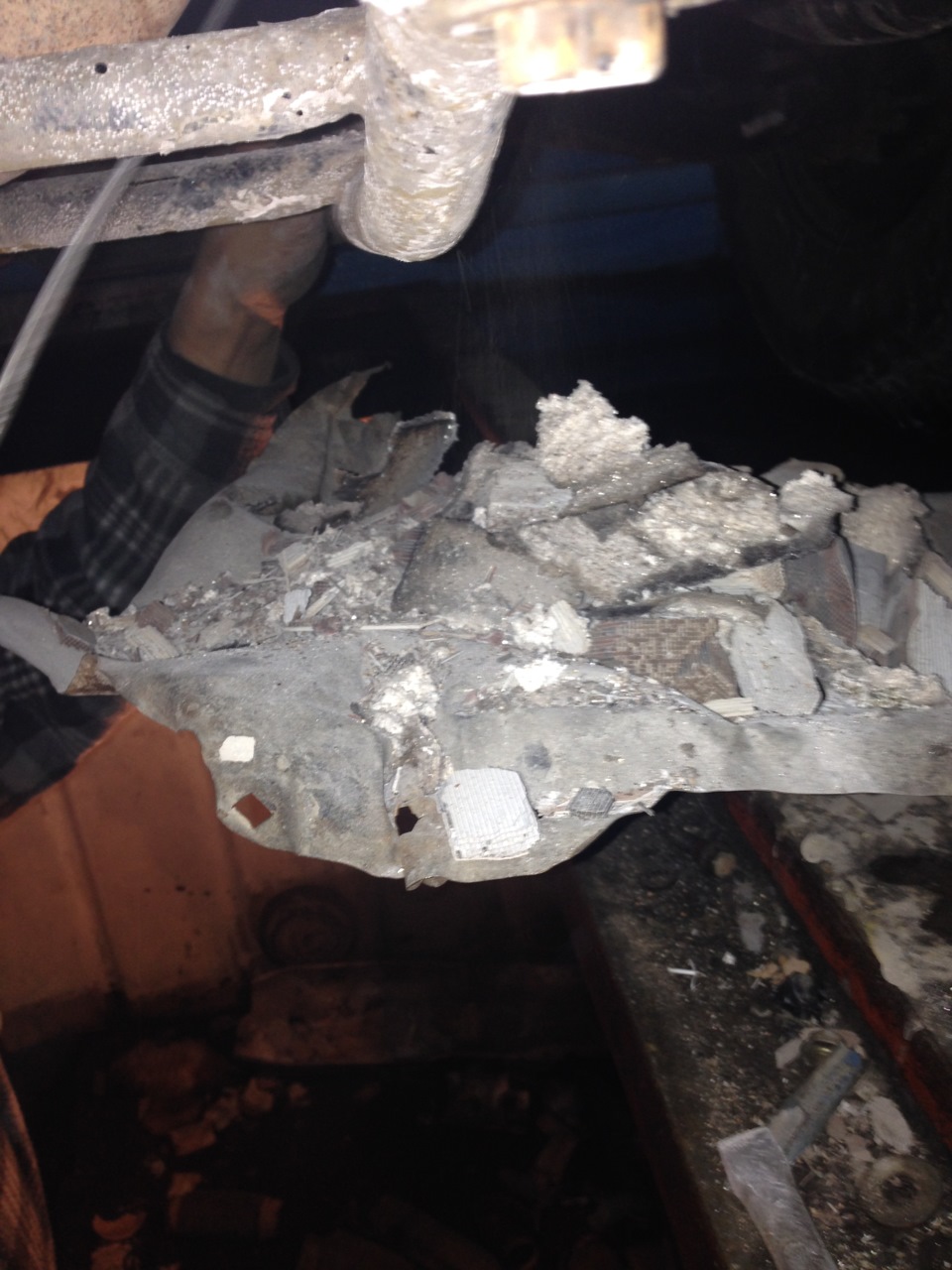 Удаление катов и замена подшипников в генераторе — Hummer H2, 6 л, 2003 ...