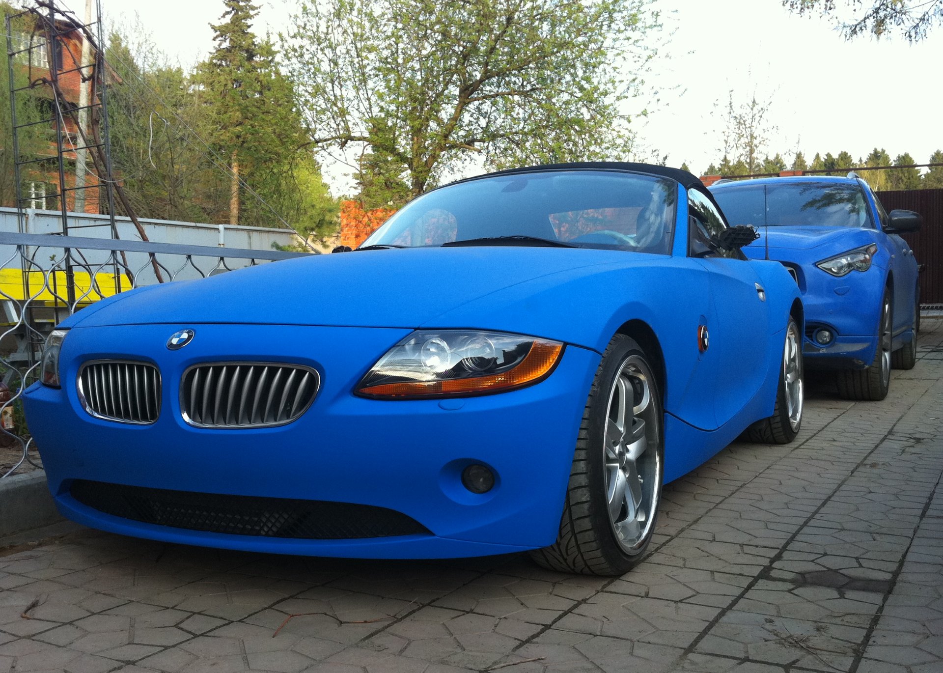 BMW z4 кабриолет синий