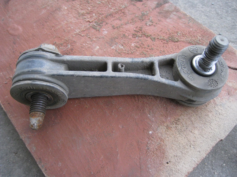 Замена передних стоек, датчика коленвала, стоек и втулок стабилизатора ...