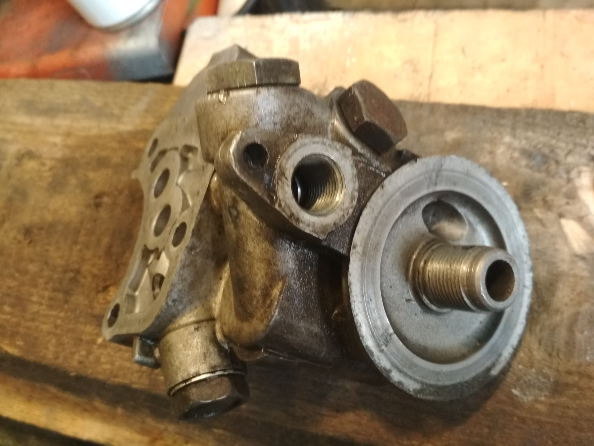 Harris 601 с двумя манометрами редуктор баллонный. насос масляный редуктора мнрэ. масляный редуктор. трубка маслонасоса хускварна 365. редуктор давления со2 нержавейка.