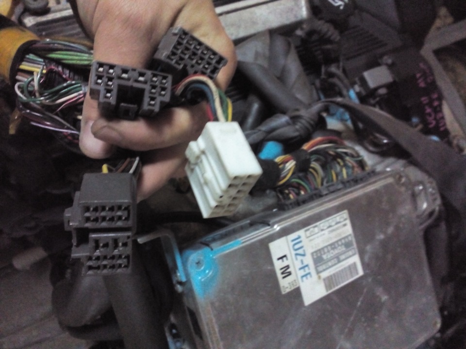 Номер ЭБУ и фишки — Lada 4x4 3D, 4 л, 1999 года | электроника | DRIVE2