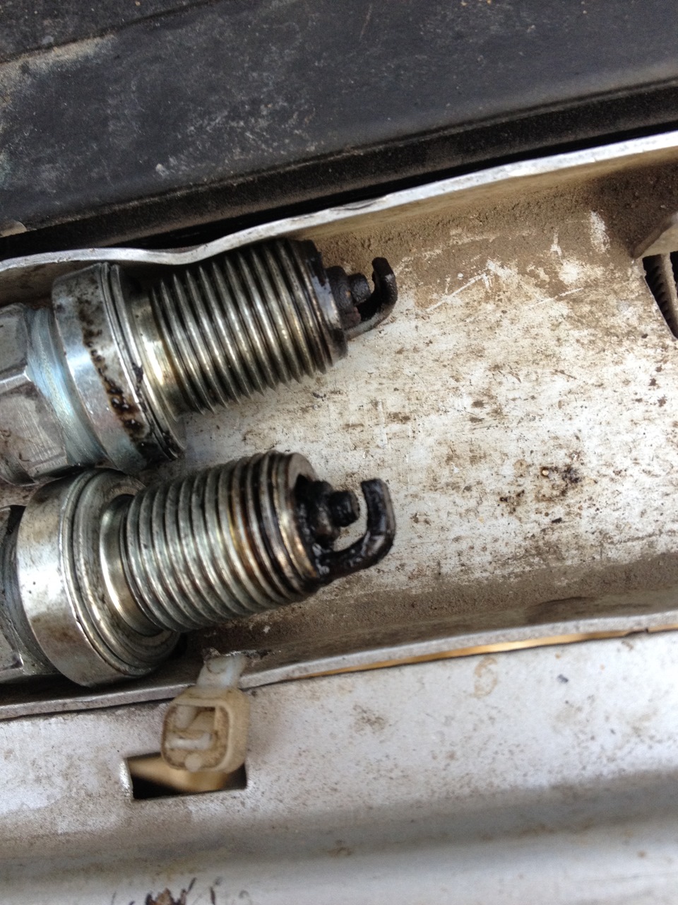 Троит движок, промывка форсунок — BMW 3 series (E36), 1,8 л, 1992 года ...