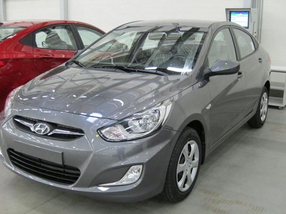 Hyundai Solaris 2011 серый SAE