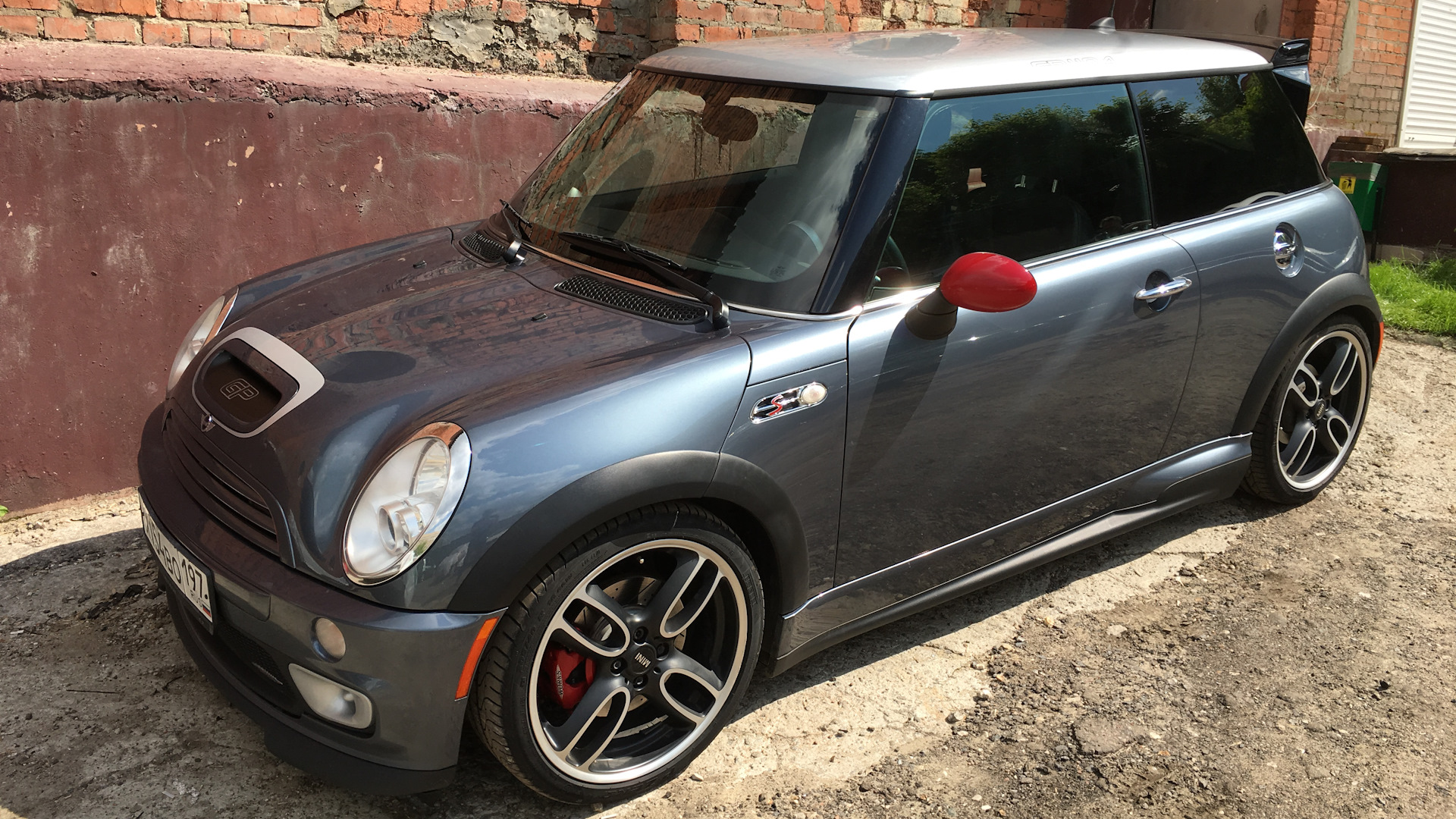 2006 Mini Cooper S John Cooper Works - описание модели, технические характеристики, отзывы владельцев