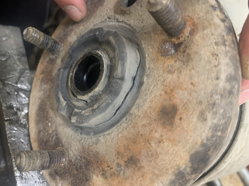 Неисправность пневмоподвески. — Land Rover Range Rover Sport (1G), 5 л ...