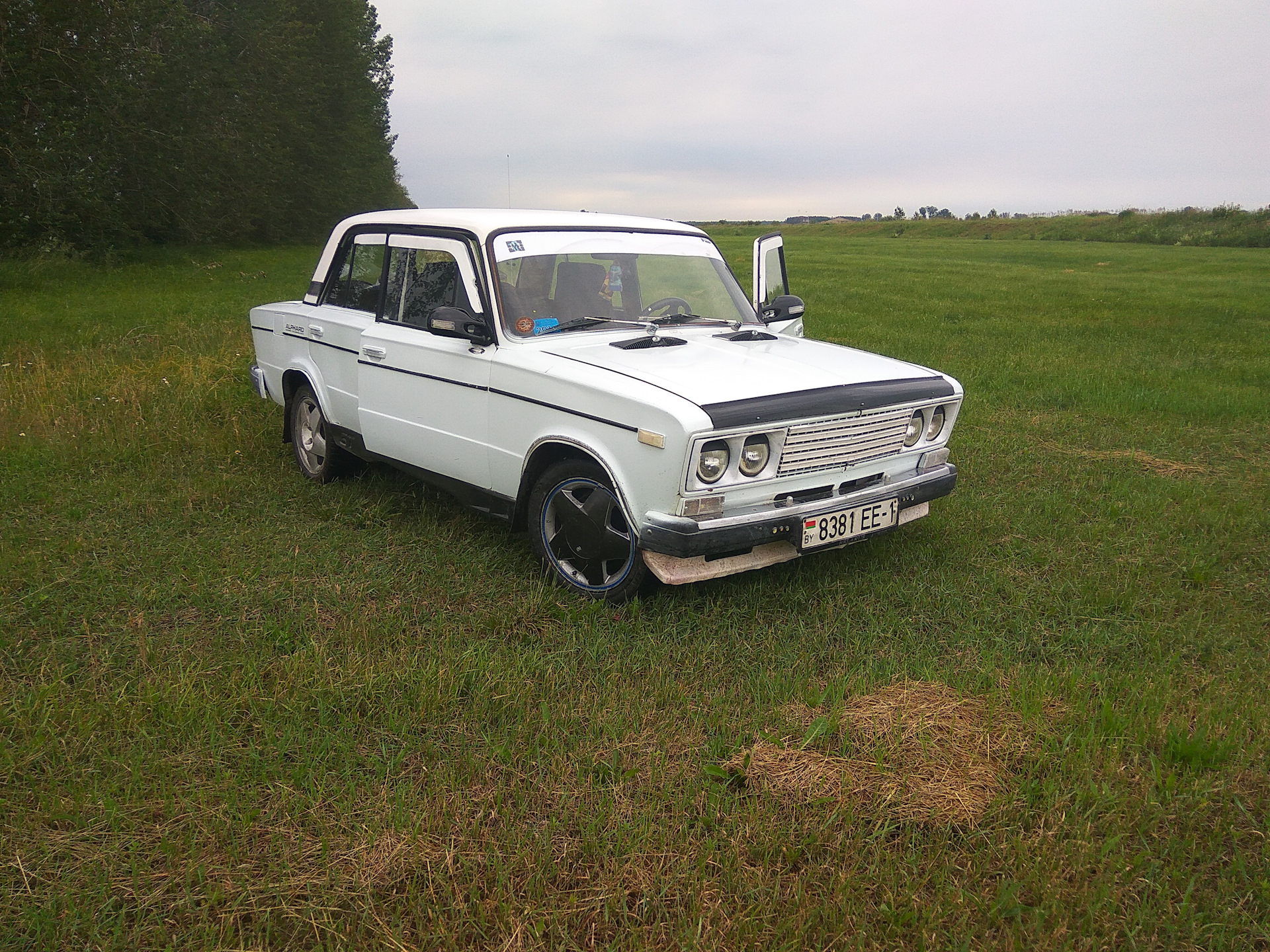 Ваз 2106 белая. Лада 2106 белая. Lada 2106 белая. Жигули ВАЗ 2106 белый. ВАЗ 2106 белая тюнингованная.