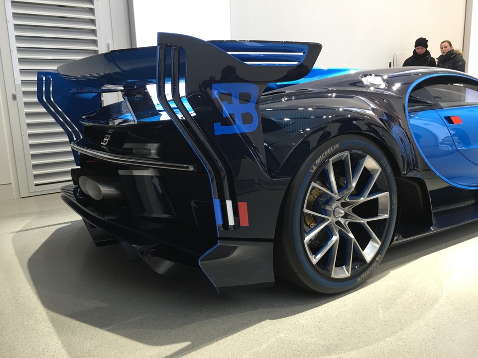 2022 Bugatti SUV