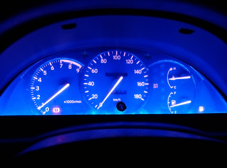 Горит лампа топлива — Toyota Celica (200), 2 л, 1995 года | другое | DRIVE2