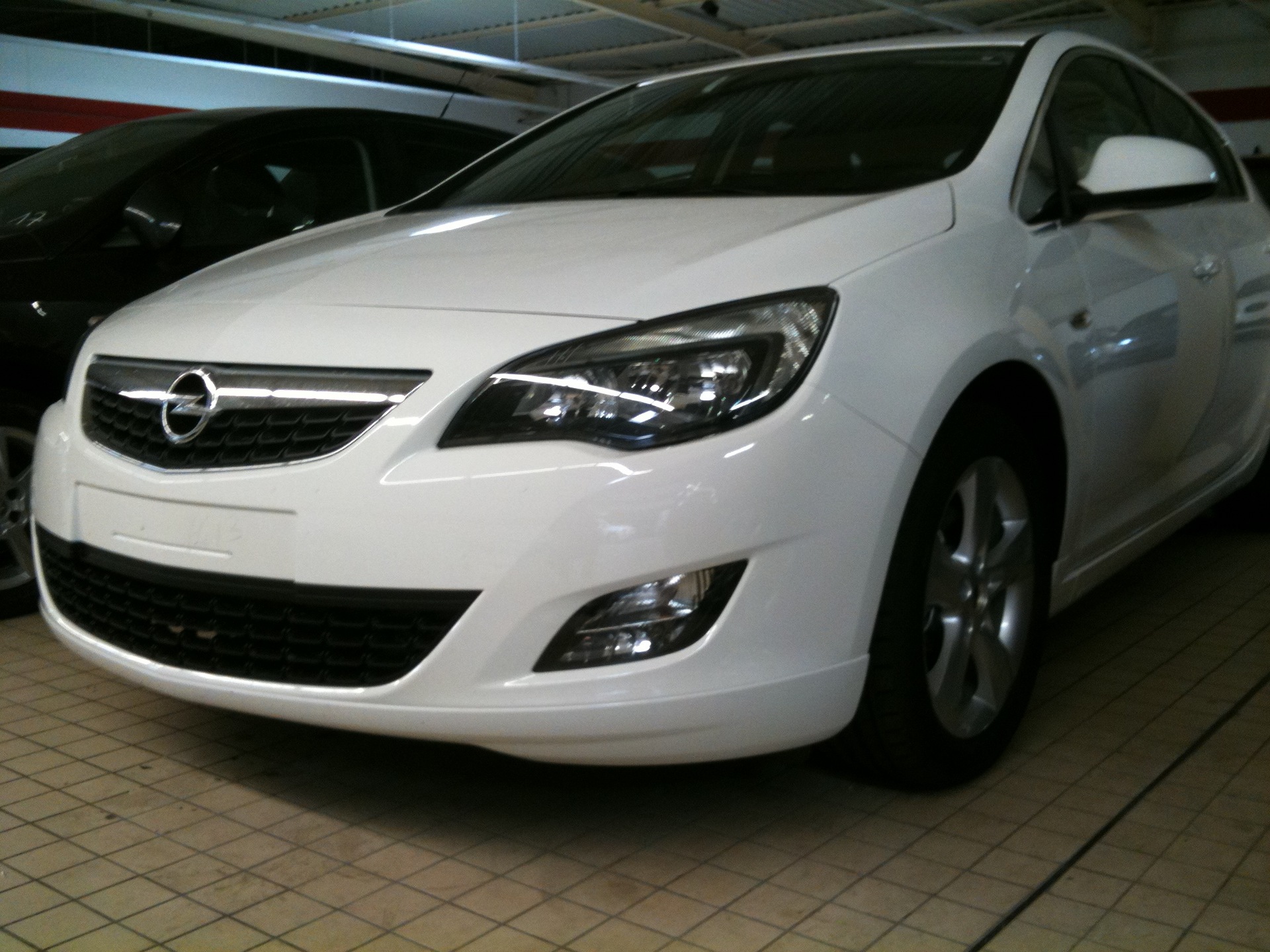 Руки чешутся сотворить) — Opel Astra J, 1,4 л, 2010 года | тюнинг | DRIVE2