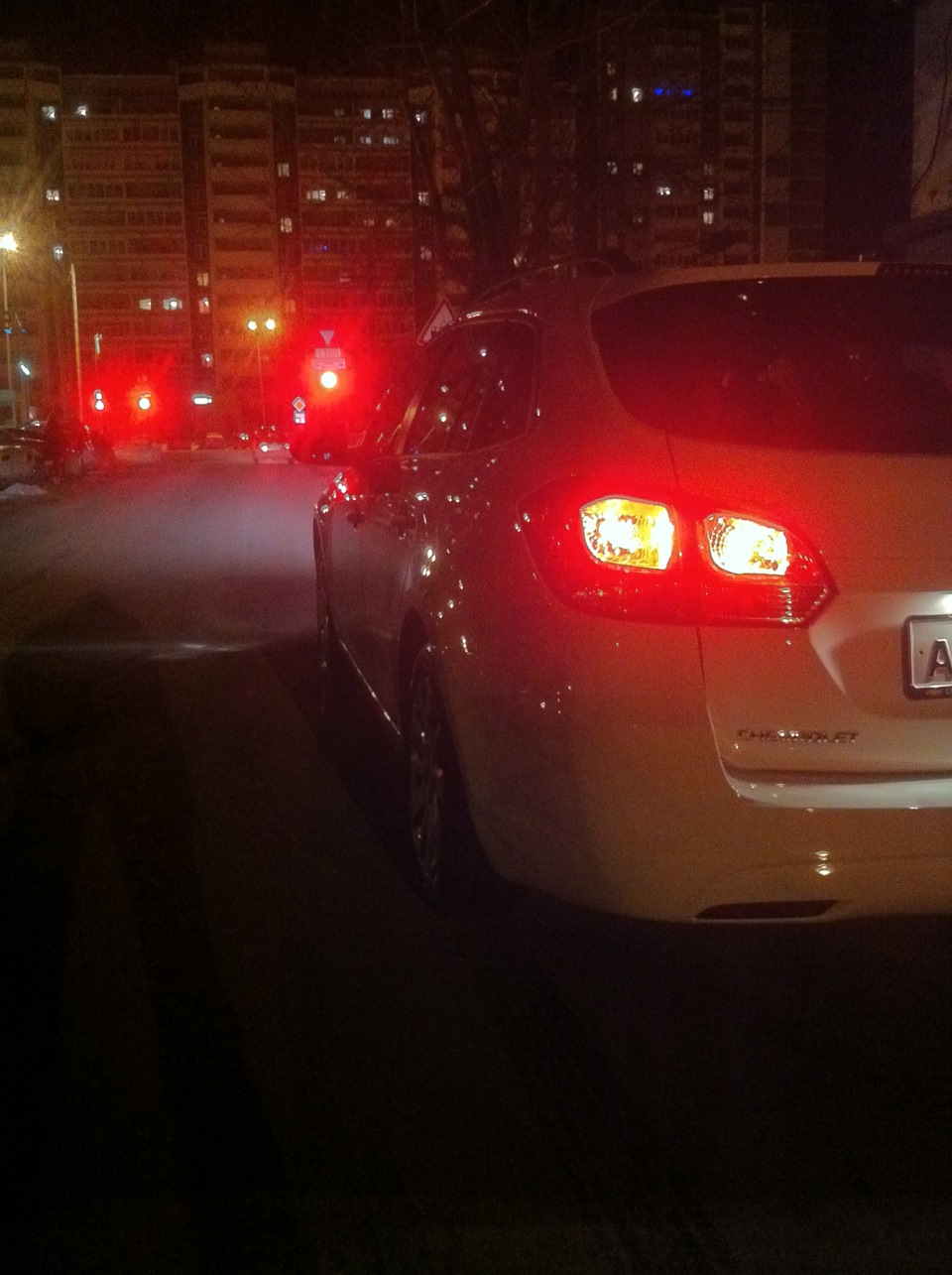 Шторка багажника — Chevrolet Cruze Station Wagon, 1,8 л, 2013 года ...