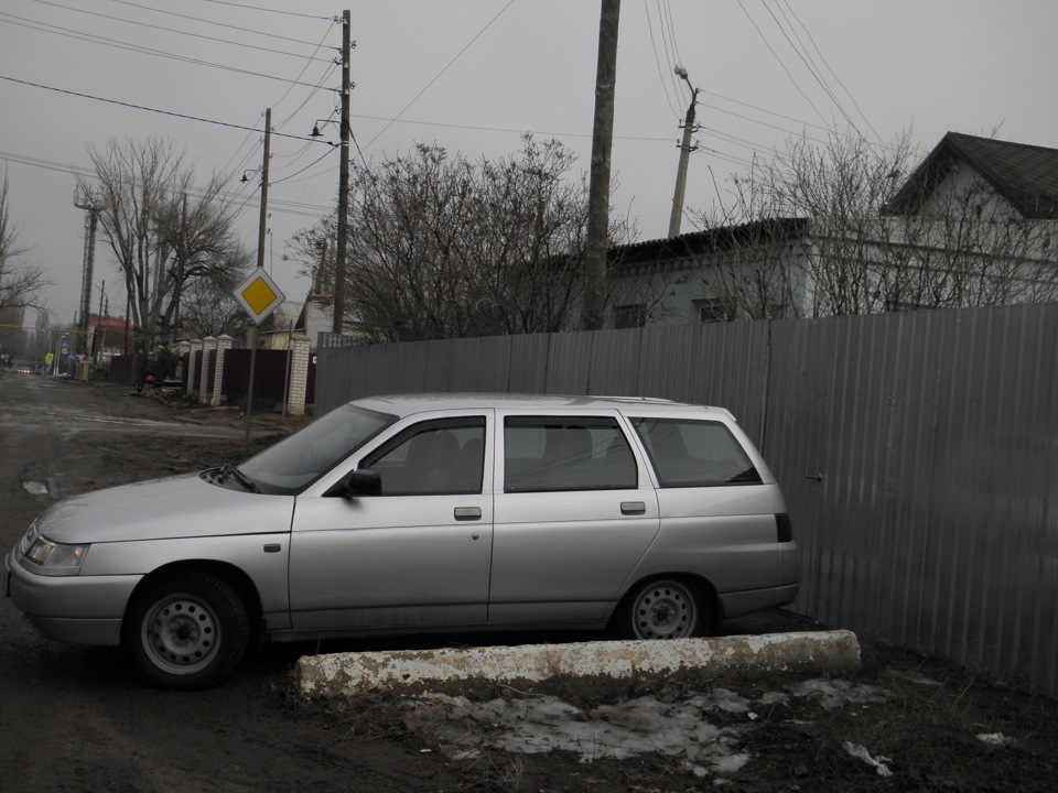 Ремонт трещины на лобовом стекле автомобиля купить