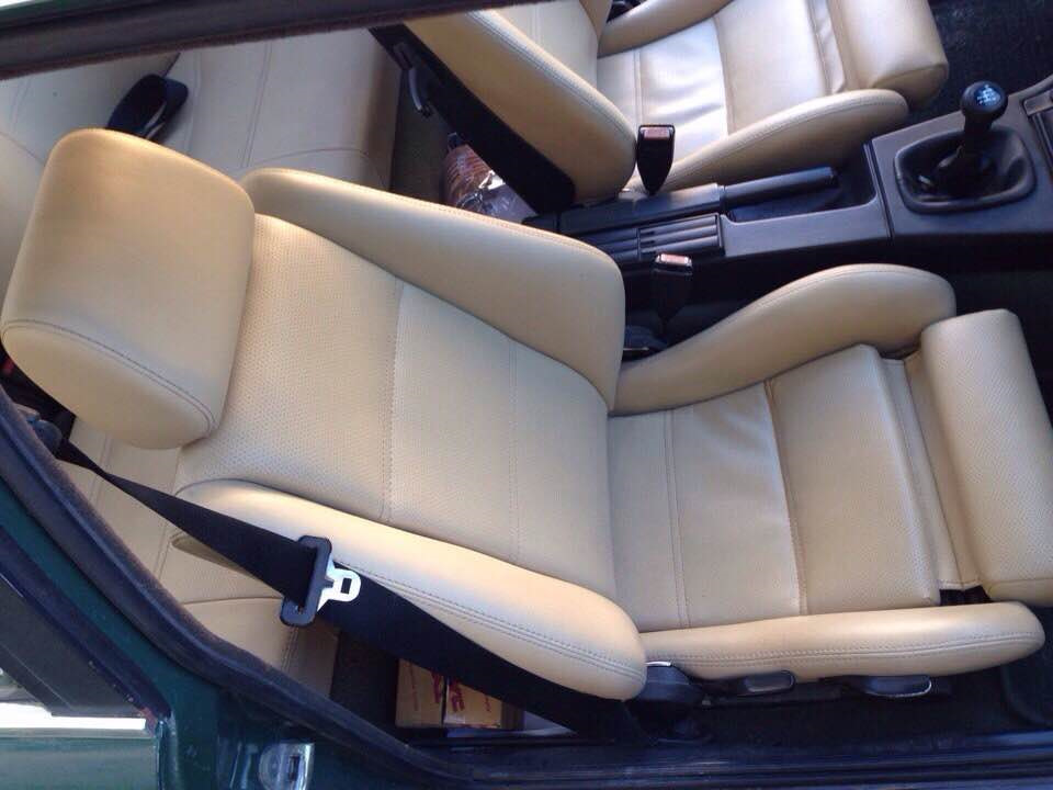 Сиденья моторспорт е34. Сиденья бмв е30. Recaro bmw e30 седан. Рекаро е30. Сиденья моторспорт е30.