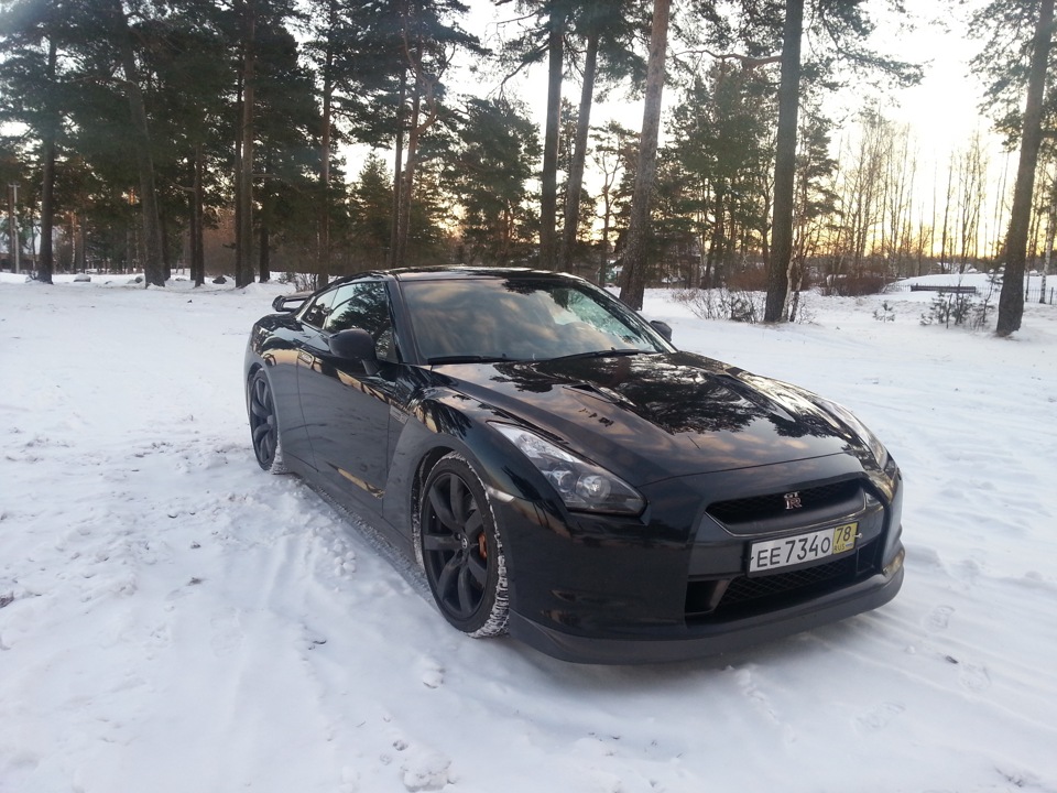 Nissan gt r r35 Winter