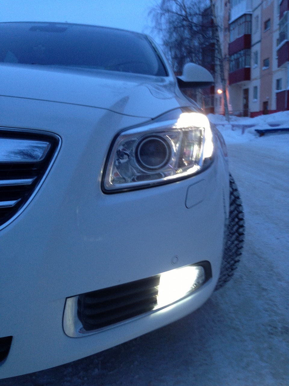Как снять птф опель инсигния Замена ламп в ПТФ - Opel Insignia (1G), 2 л, 2012 года электроника DRIVE2