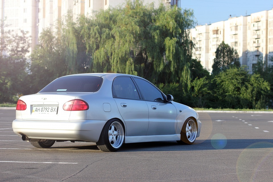 Daewoo lanos stance