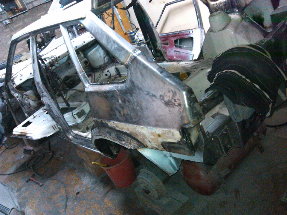 Расширение задних арок — LADA 21093, 1,6 л., 1997 года | кузовной ...