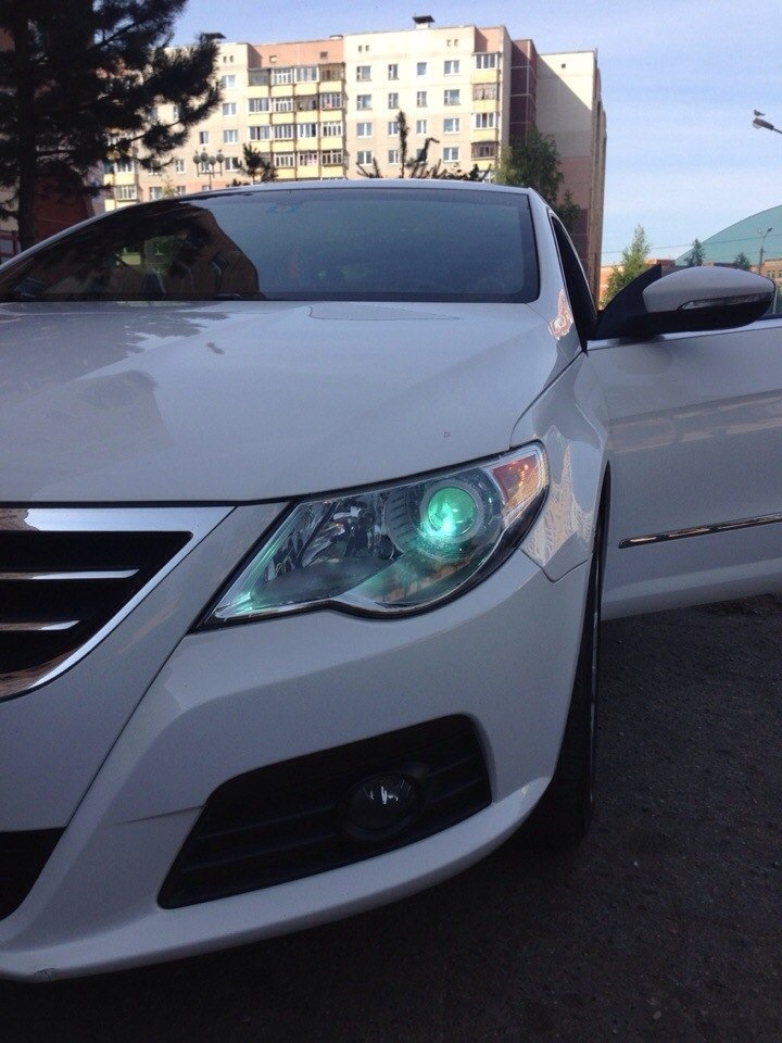 Линзы в фары. — Volkswagen Passat CC, 2 л, 2010 года | тюнинг | DRIVE2